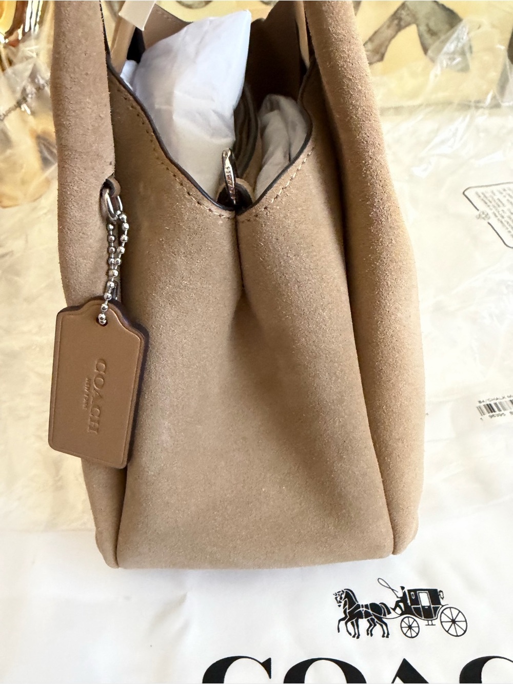 Coach Peanut  Suede Lana 23 Satchel NWT HTF - Picture 10 of 17